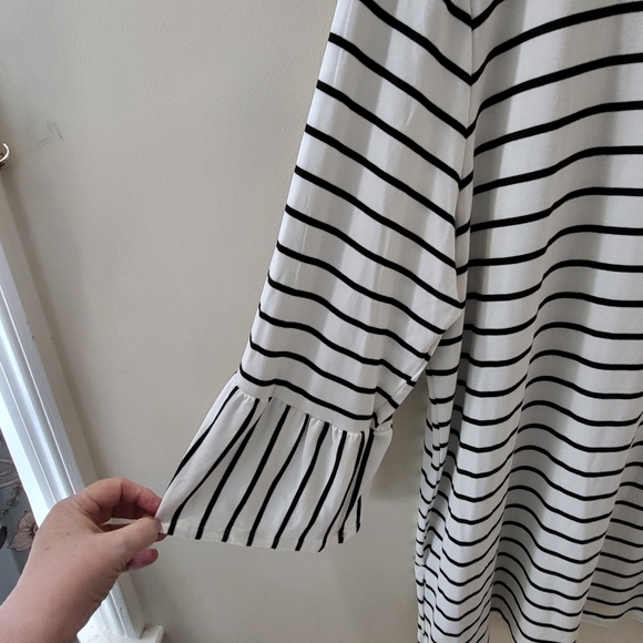 HAPTICS NWOT Womens Blouse 2X - Picture 4 of 5